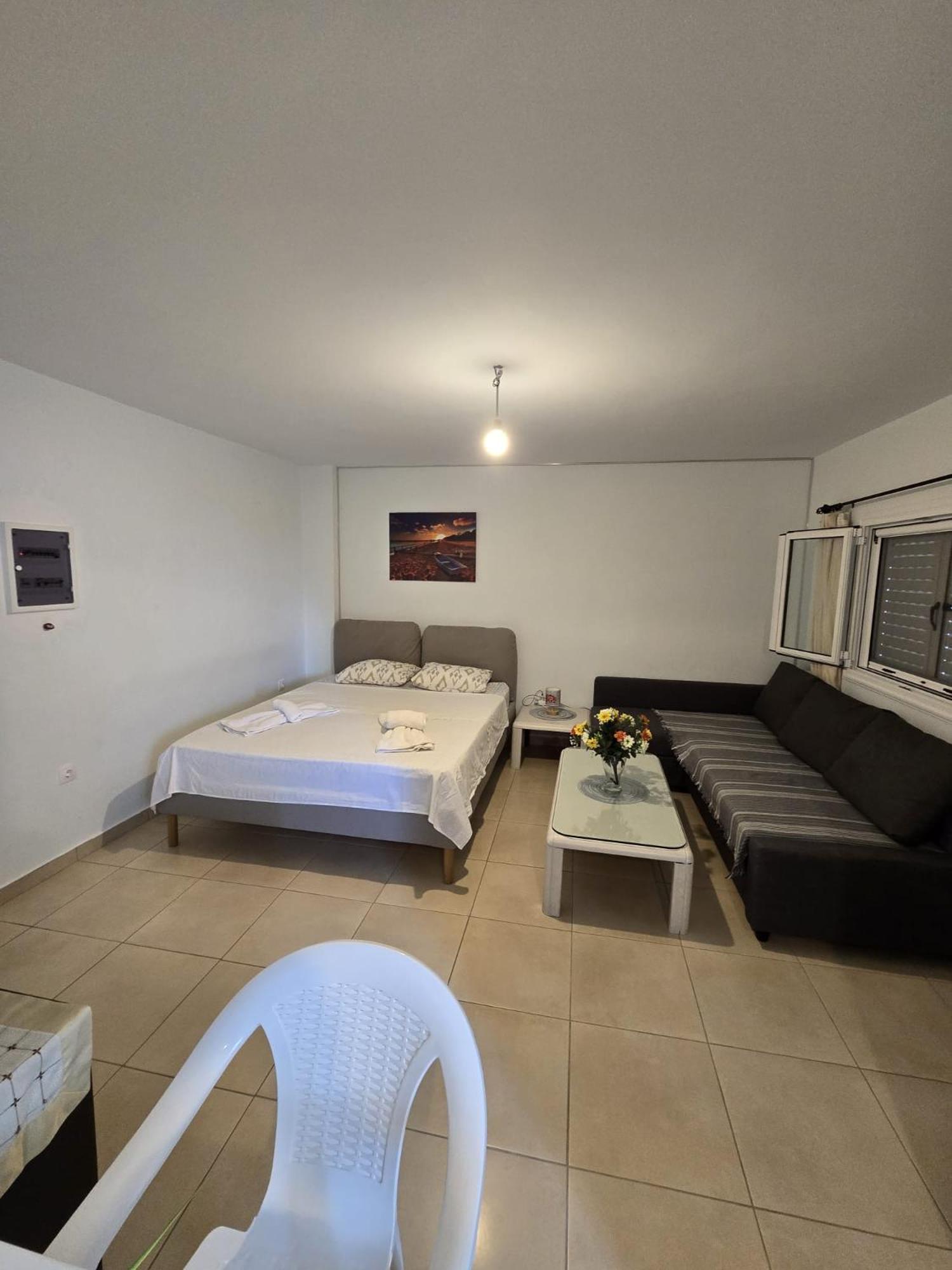 Monda Apartment Pireusz Kültér fotó